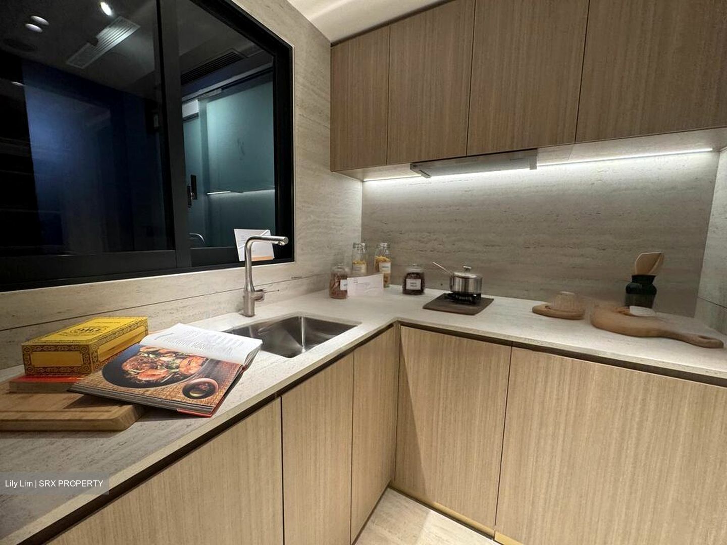 Arina East Residences (D15), Apartment #455118911